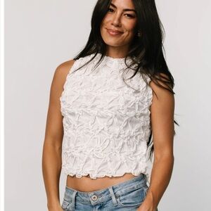 Zara White Textured Crop Top Women’s Size Medium